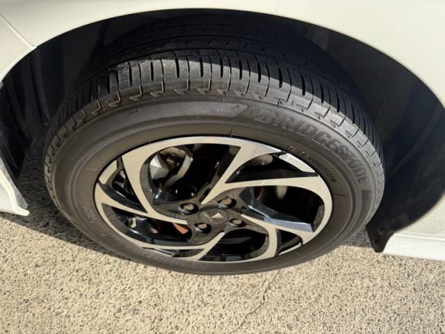 TOYOTA YARIS HYBRID 2021 Image 31