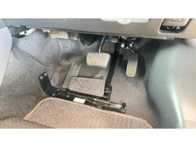 TOYOTA YARIS HYBRID 2021 Image 31