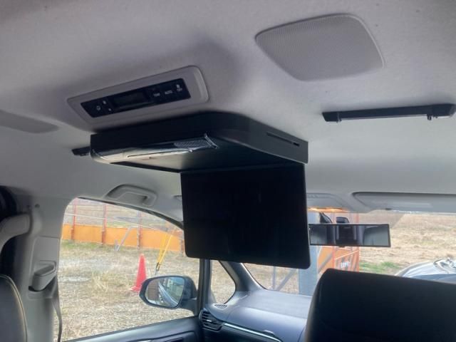 TOYOTA ESQUIRE HYBRID 2014 Image 31