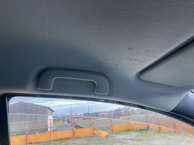 TOYOTA ESQUIRE HYBRID 2014 Image 31