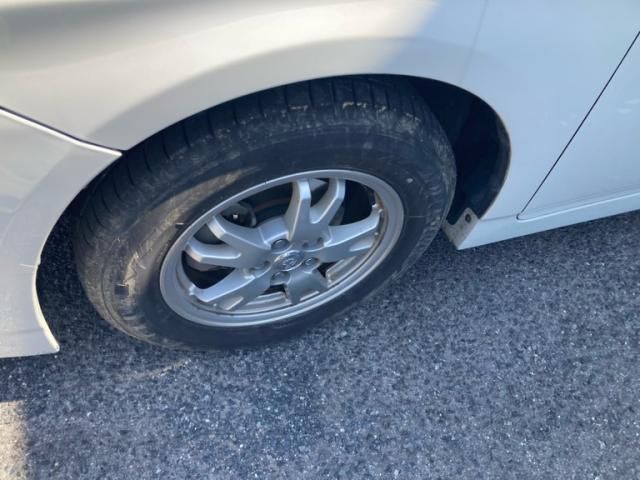 TOYOTA PRIUS 2011 Image 31