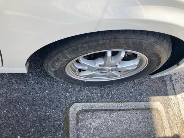 TOYOTA PRIUS 2011 Image 31