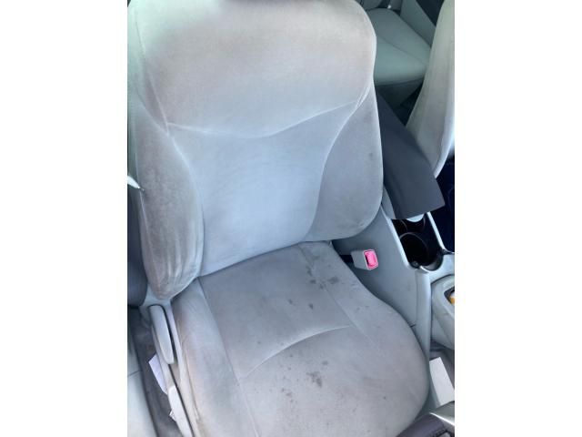 TOYOTA PRIUS 2011 Image 31