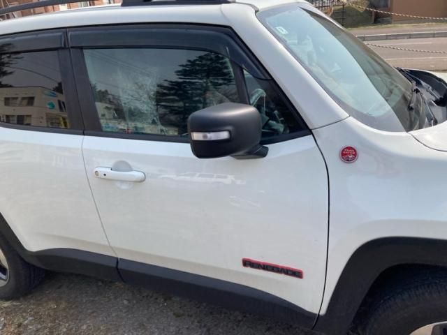 JEEP RENEGADE 4WD 2017 Image 31