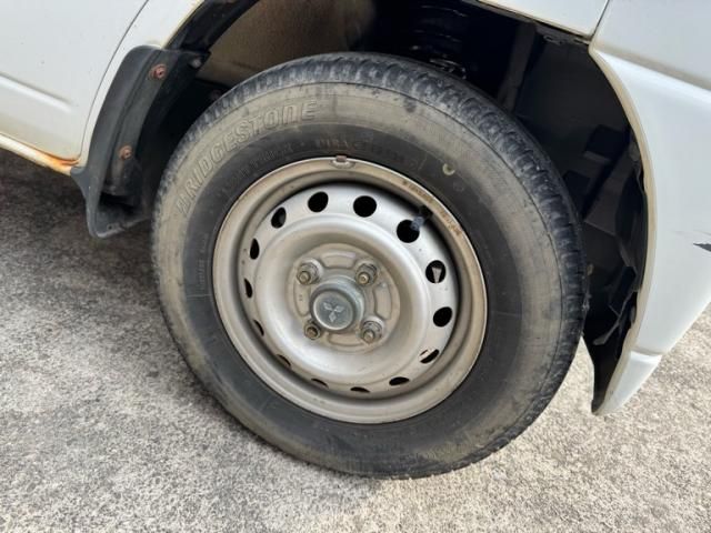 MITSUBISHI MINICAB TRUCK 4WD 2002 Image 31