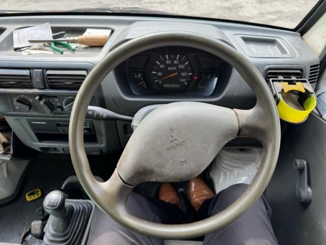 MITSUBISHI MINICAB TRUCK 4WD 2002 Image 31