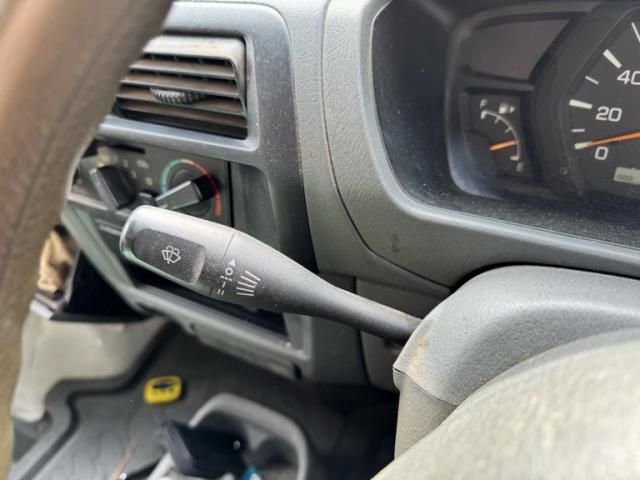 MITSUBISHI MINICAB TRUCK 4WD 2002 Image 31