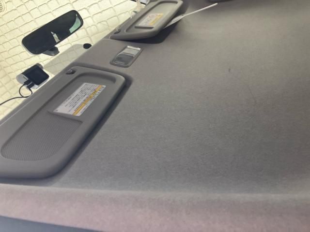 TOYOTA SIENTA 2015 Image 31