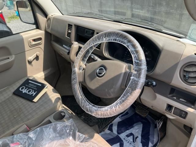 NISSAN NV100 CLIPPER 2014 Image 31