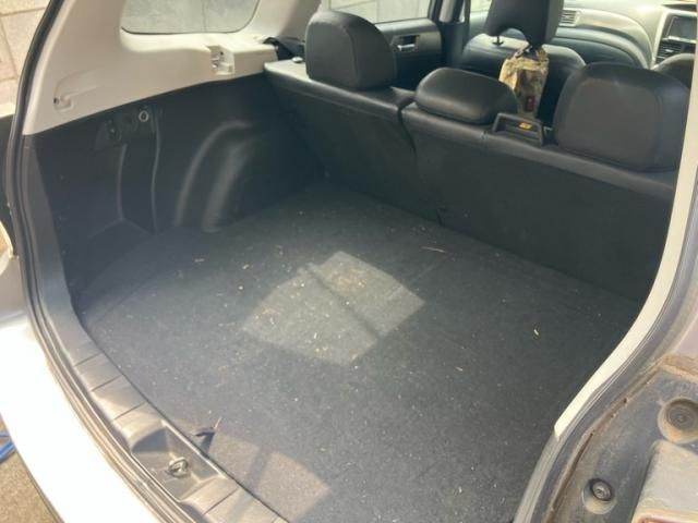 SUBARU FORESTER 2010 Image 31