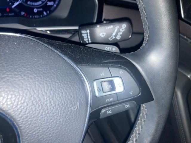 VOLKSWAGEN PASSAT AL 2019 Image 31