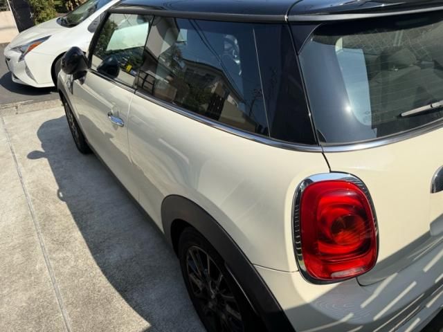 BMW MINI COOPER S 2015 Image 31