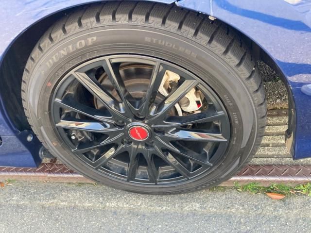 TOYOTA PRIUS ALPHA 2017 Image 31