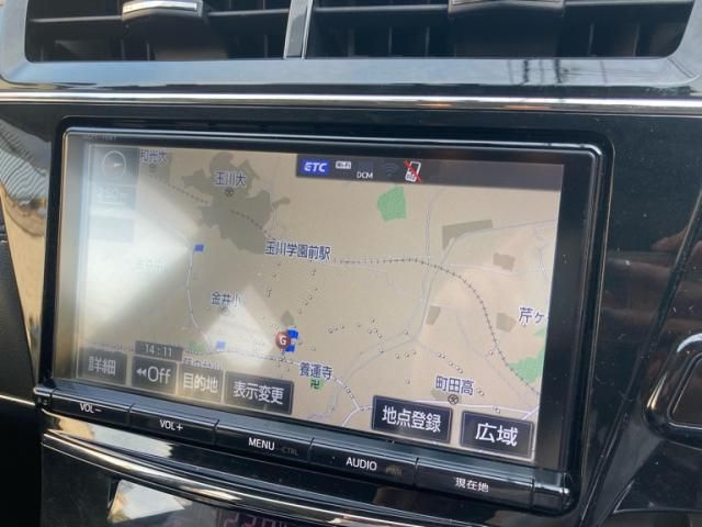 TOYOTA PRIUS ALPHA 2017 Image 31