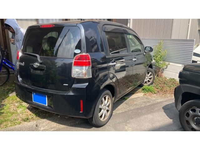 TOYOTA SPADE 4WD 2017 Image 31