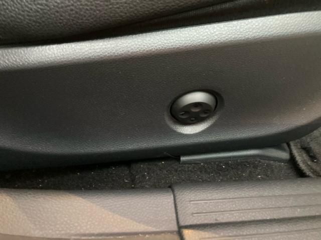 MERCEDES BENZ CLA CL 2018 Image 31