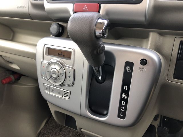 NISSAN CLIPPER RIO 2017 Image 31