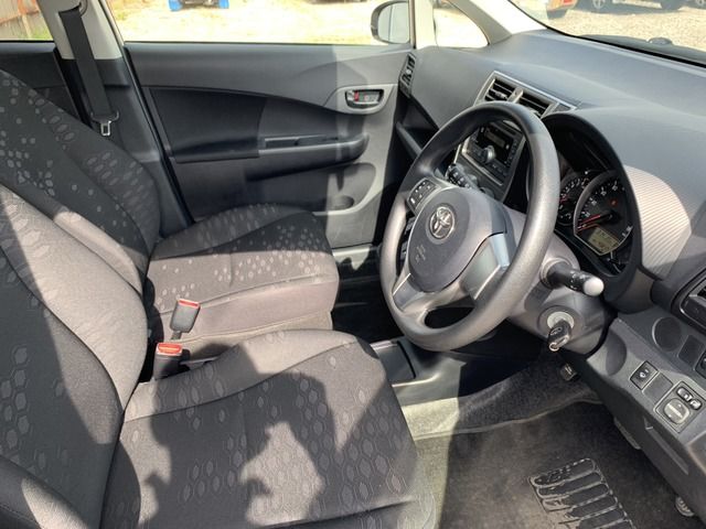 TOYOTA RACTIS 2013 Image 31