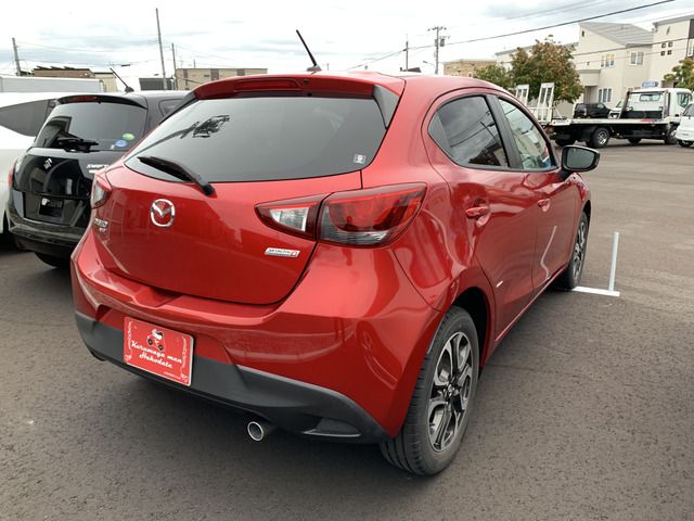 MAZDA DEMIO 4WD 2015 Image 31