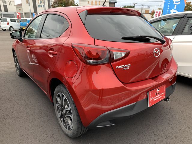 MAZDA DEMIO 4WD 2015 Image 31