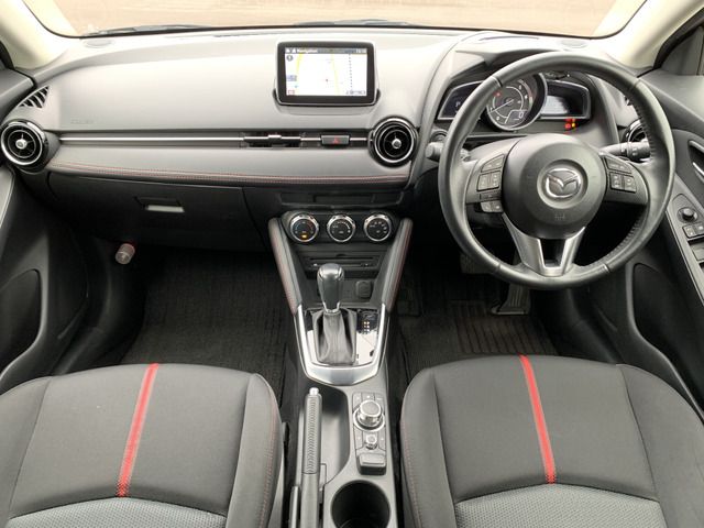 MAZDA DEMIO 4WD 2015 Image 31