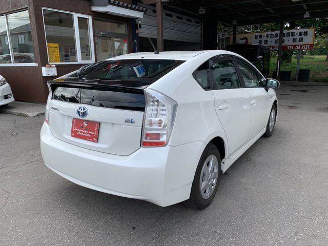 TOYOTA PRIUS 2009 Image 31
