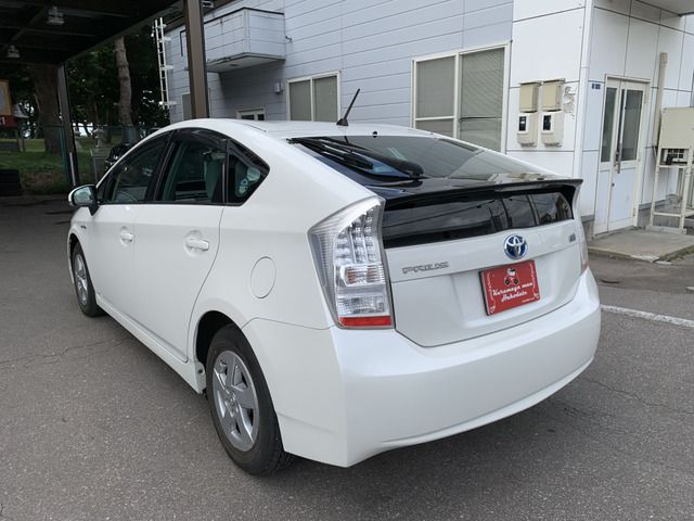 TOYOTA PRIUS 2009 Image 31