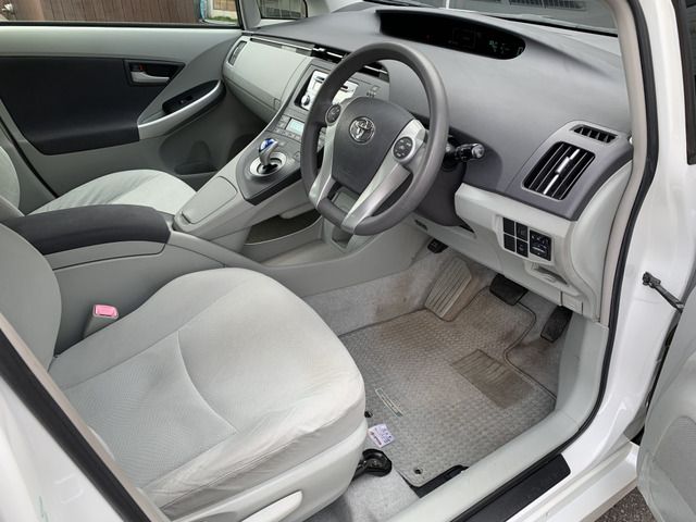 TOYOTA PRIUS 2009 Image 31