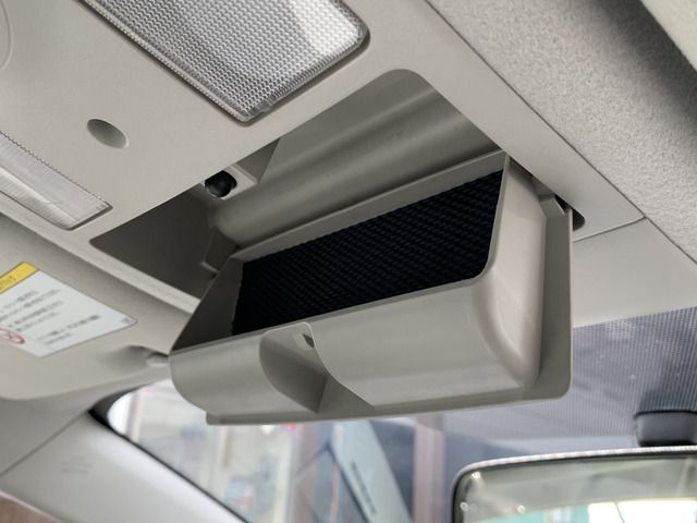 TOYOTA PRIUS 2009 Image 31