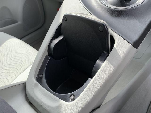 TOYOTA PRIUS 2009 Image 31