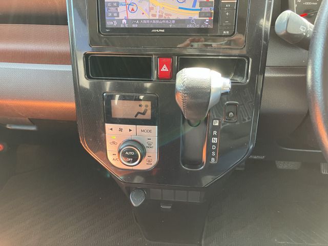 TOYOTA ROOMY 2017 Image 31