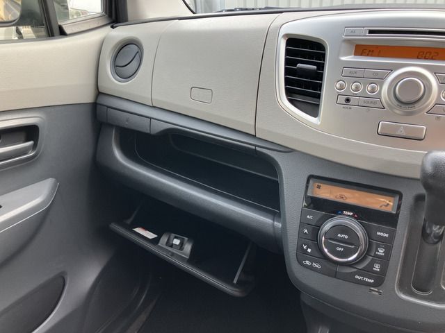 SUZUKI WAGON R 2015 Image 31