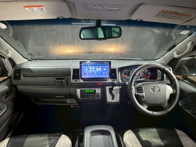 TOYOTA HIACE VAN 2WD 2014 Image 31