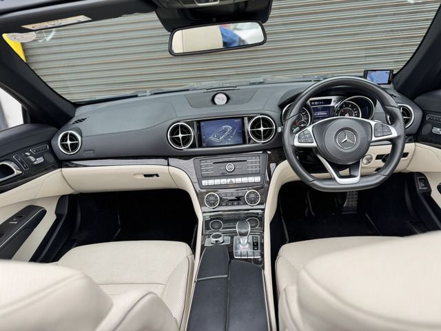 MERCEDES BENZ SL CLA 2017 Image 31