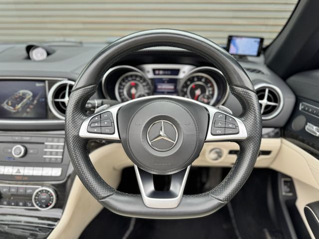 MERCEDES BENZ SL CLA 2017 Image 31