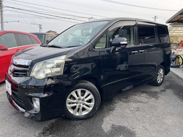 TOYOTA NOAH 2011 Image 31