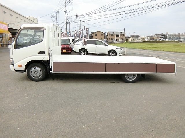 HINO DUTRO 2016 Image 31