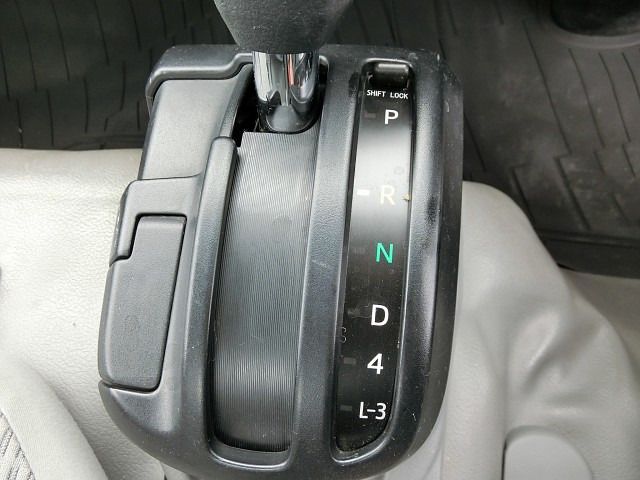 HINO DUTRO 2016 Image 31