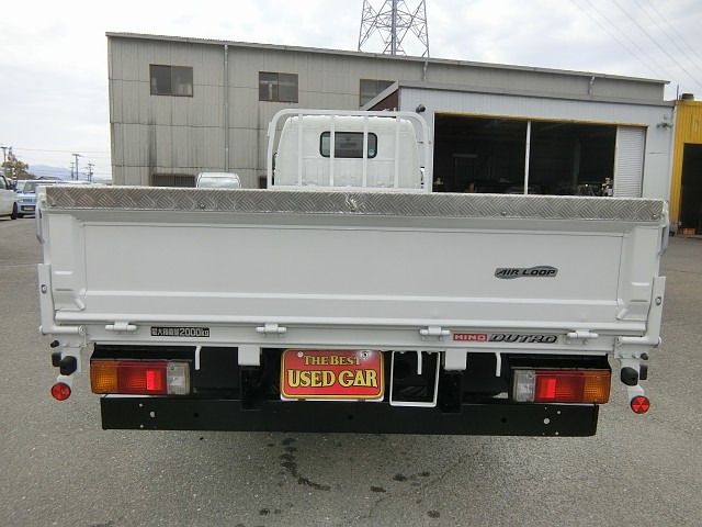 HINO DUTRO 2016 Image 31