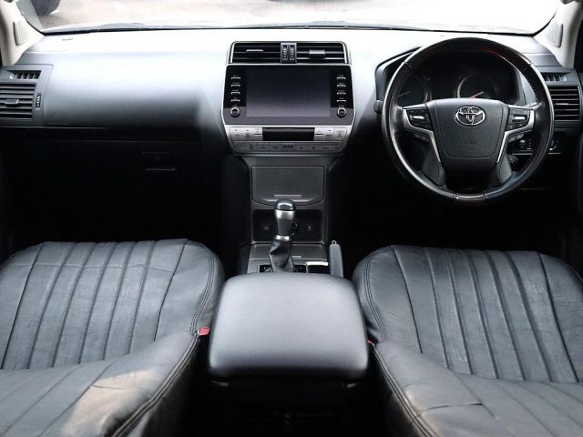 TOYOTA LANDCRUISER PRADO 2021 Image 31