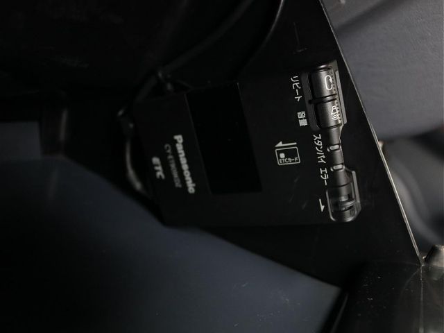 TOYOTA LANDCRUISER PRADO 2000 Image 31