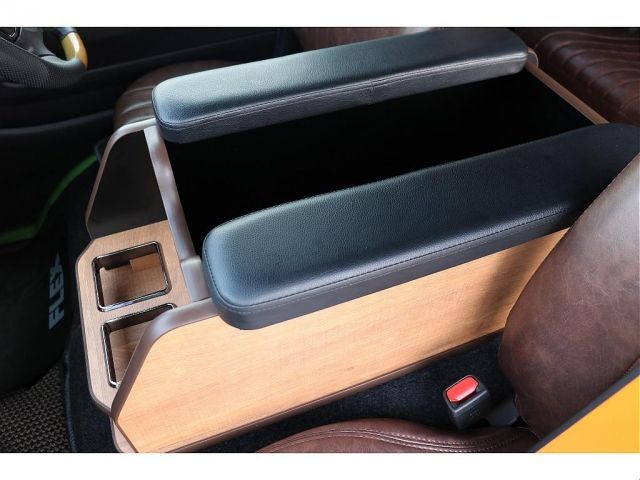 TOYOTA HIACE VAN 4WD 2023 Image 31