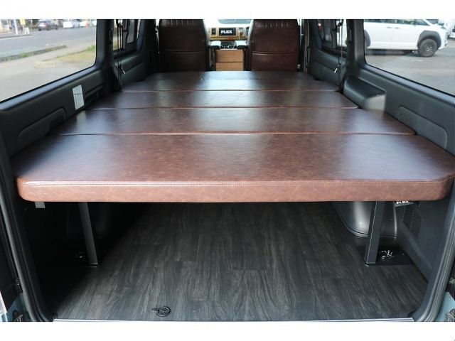 TOYOTA HIACE VAN 4WD 2023 Image 31