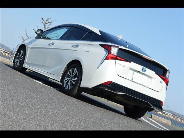 TOYOTA PRIUS 2019 Image 31