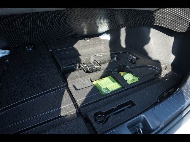 TOYOTA PRIUS 2019 Image 31