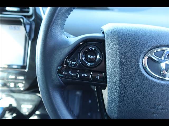 TOYOTA PRIUS 2019 Image 31