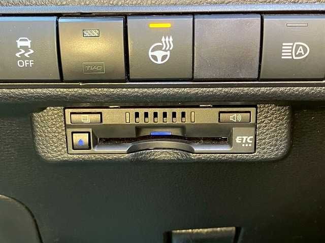 TOYOTA COROLLA TOURING HYBR 2020 Image 31