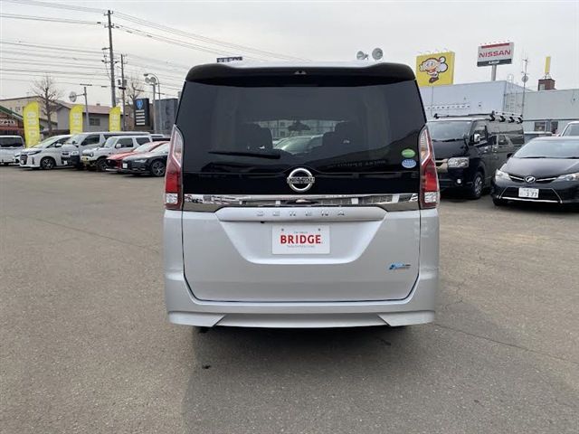 NISSAN SERENA  S-HYBRID 4WD 2018 Image 31