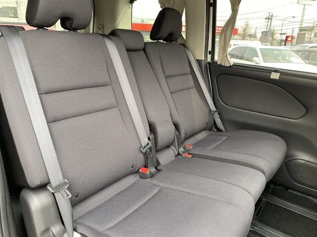 NISSAN SERENA  S-HYBRID 4WD 2018 Image 31