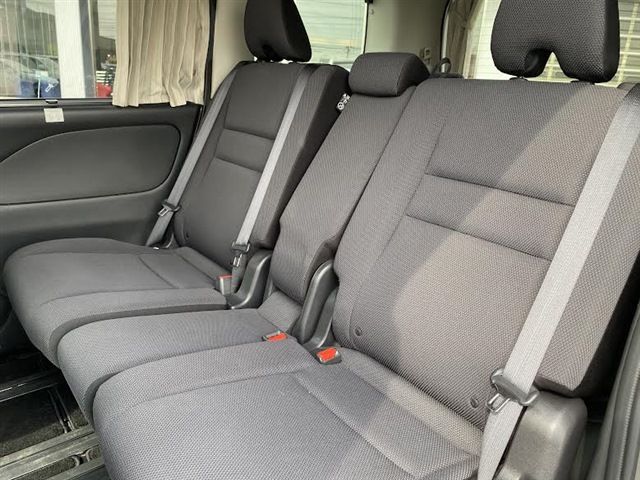 NISSAN SERENA  S-HYBRID 4WD 2018 Image 31